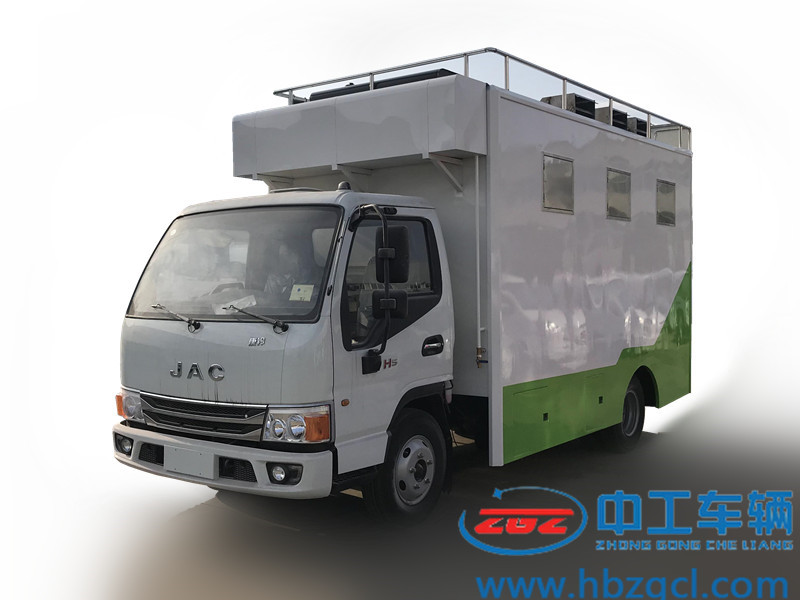 江淮國六餐車